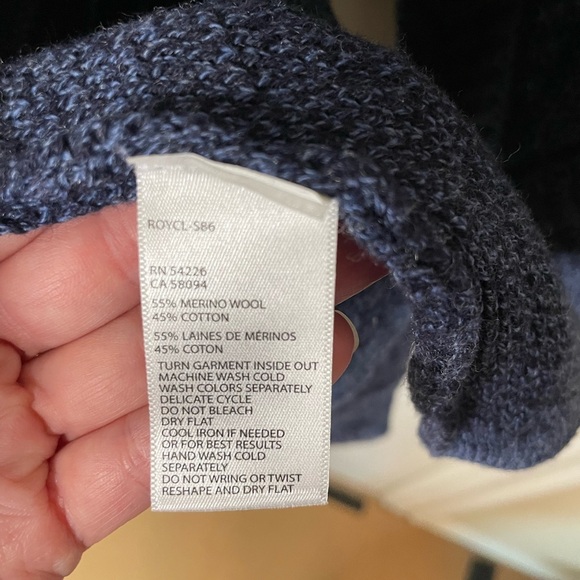 Royal Robbins Merino Wool Cardigan Sweater M - Picture 7 of 8